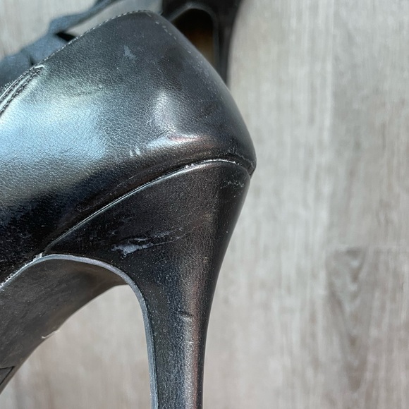 Black Strappy sparkly heels - Picture 4 of 5